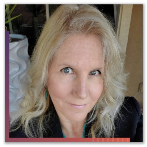 Kristi Larson Headshot